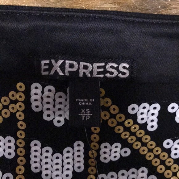 Express Aztec sequined patterned XS mini skirt - Picture 3 of 4